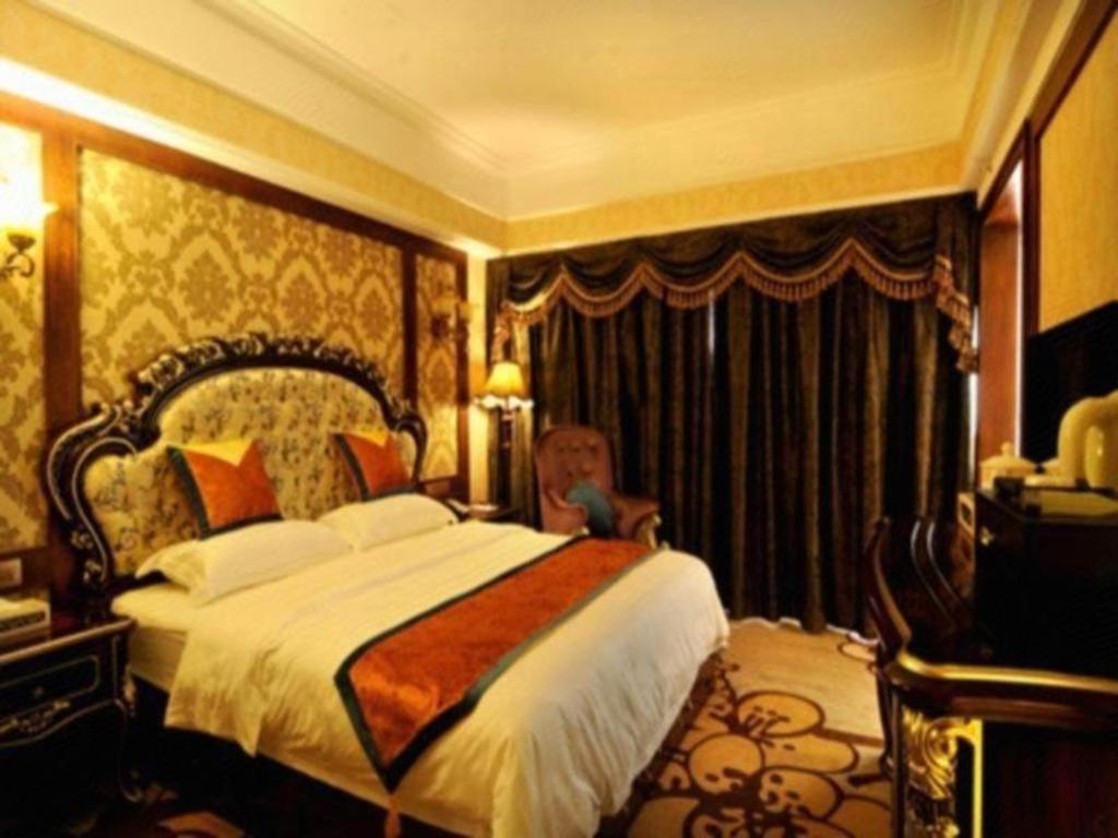 Chengdu French Theme Gold Palace Exterior foto